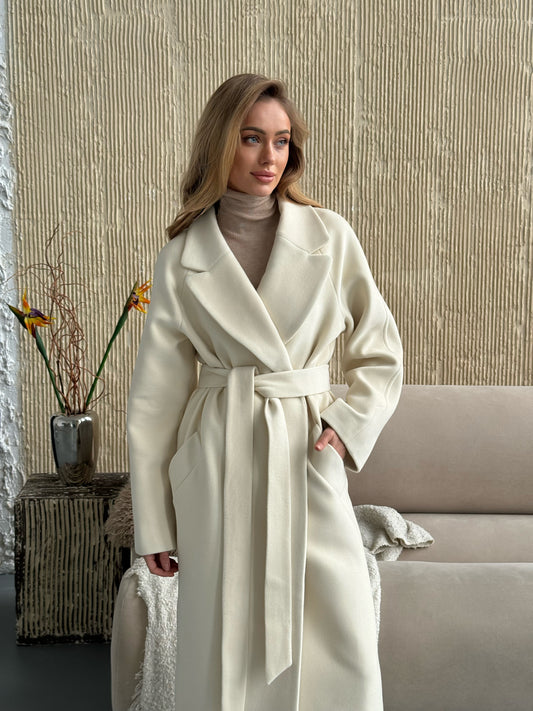 White double-breasted coat 20180, front view