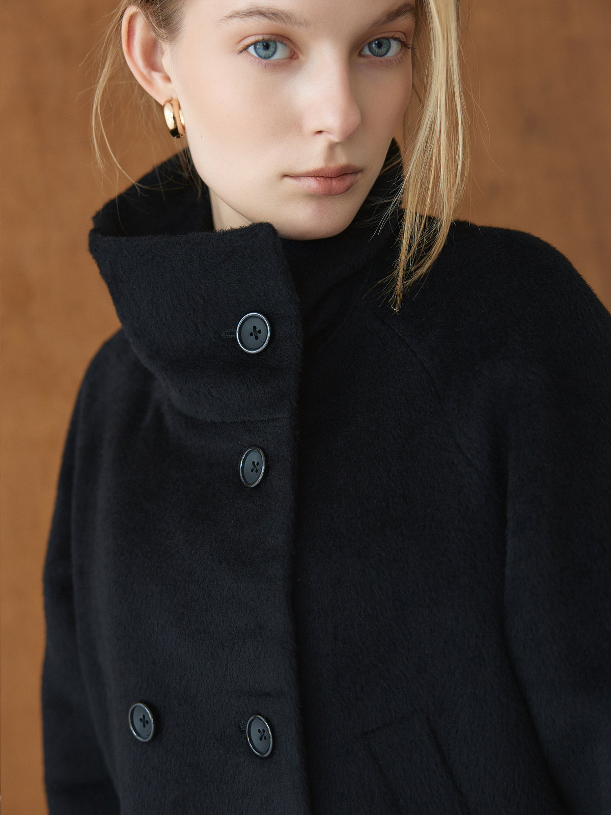 CHÉLIE short black wool coat with high collar