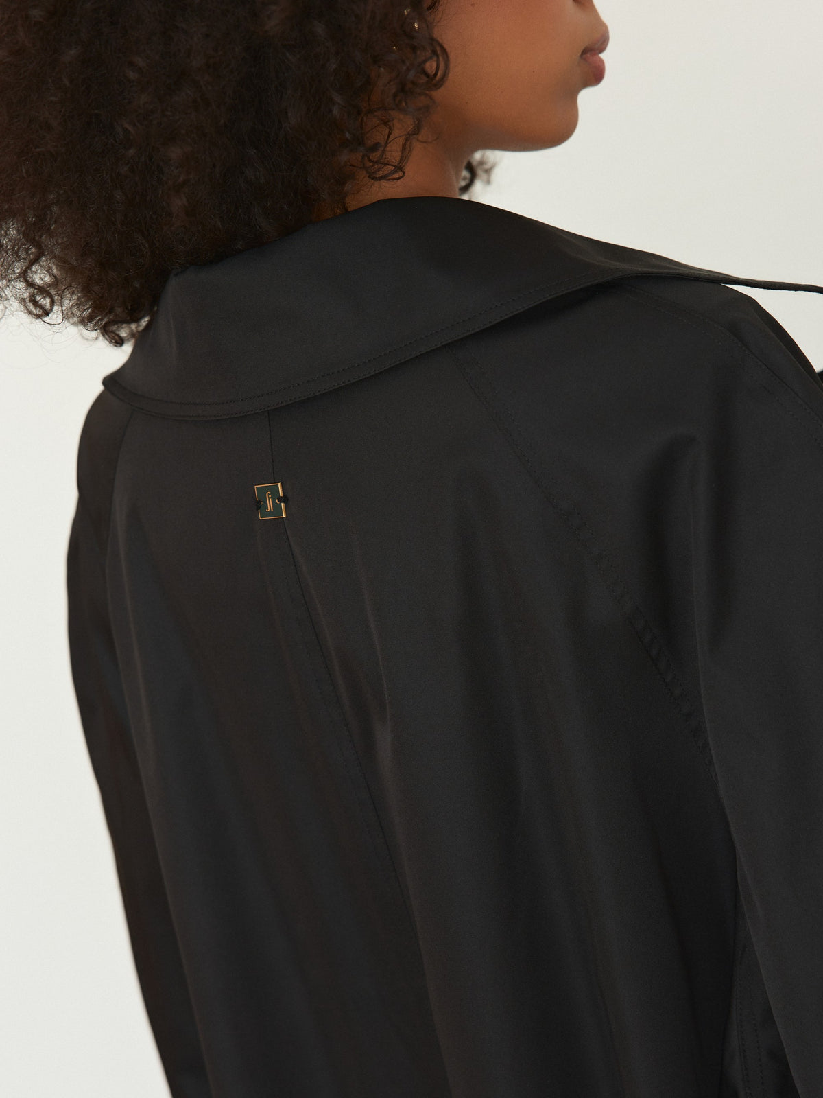 CHÉLIE long black oversized trench coat