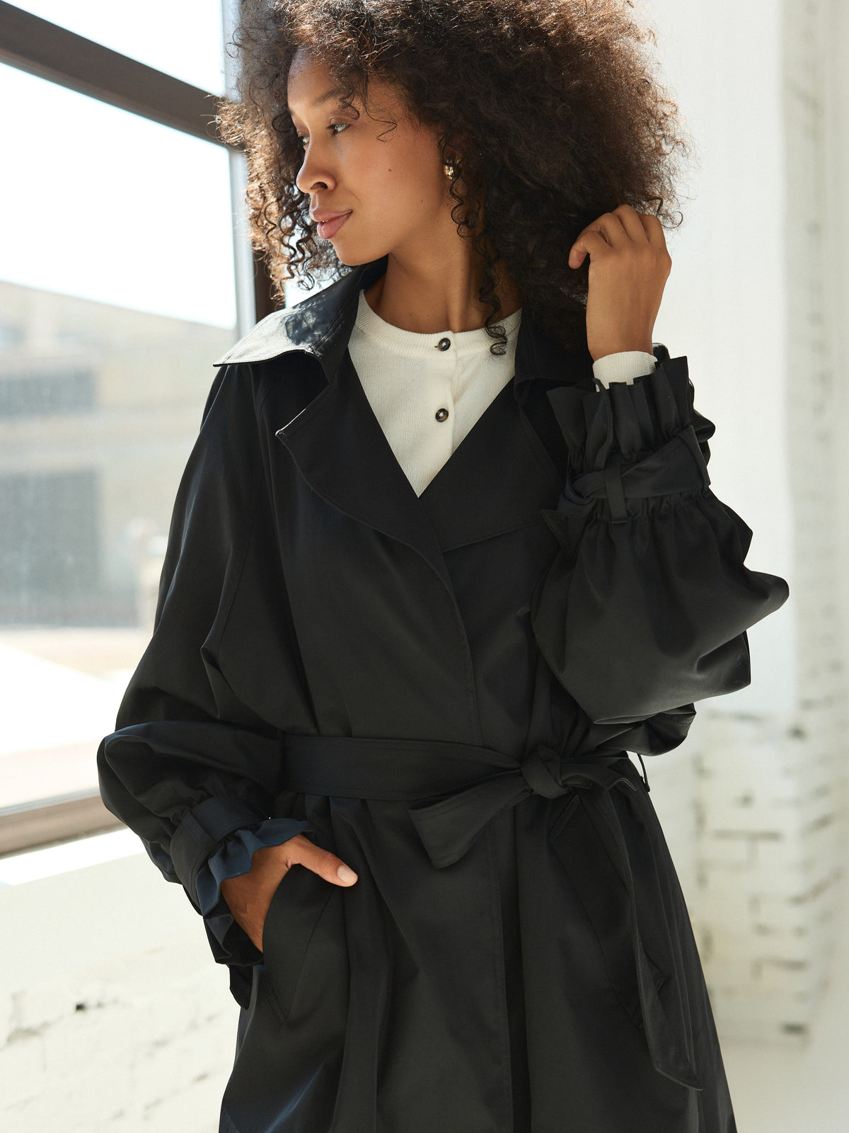 CHÉLIE long black oversized trench coat