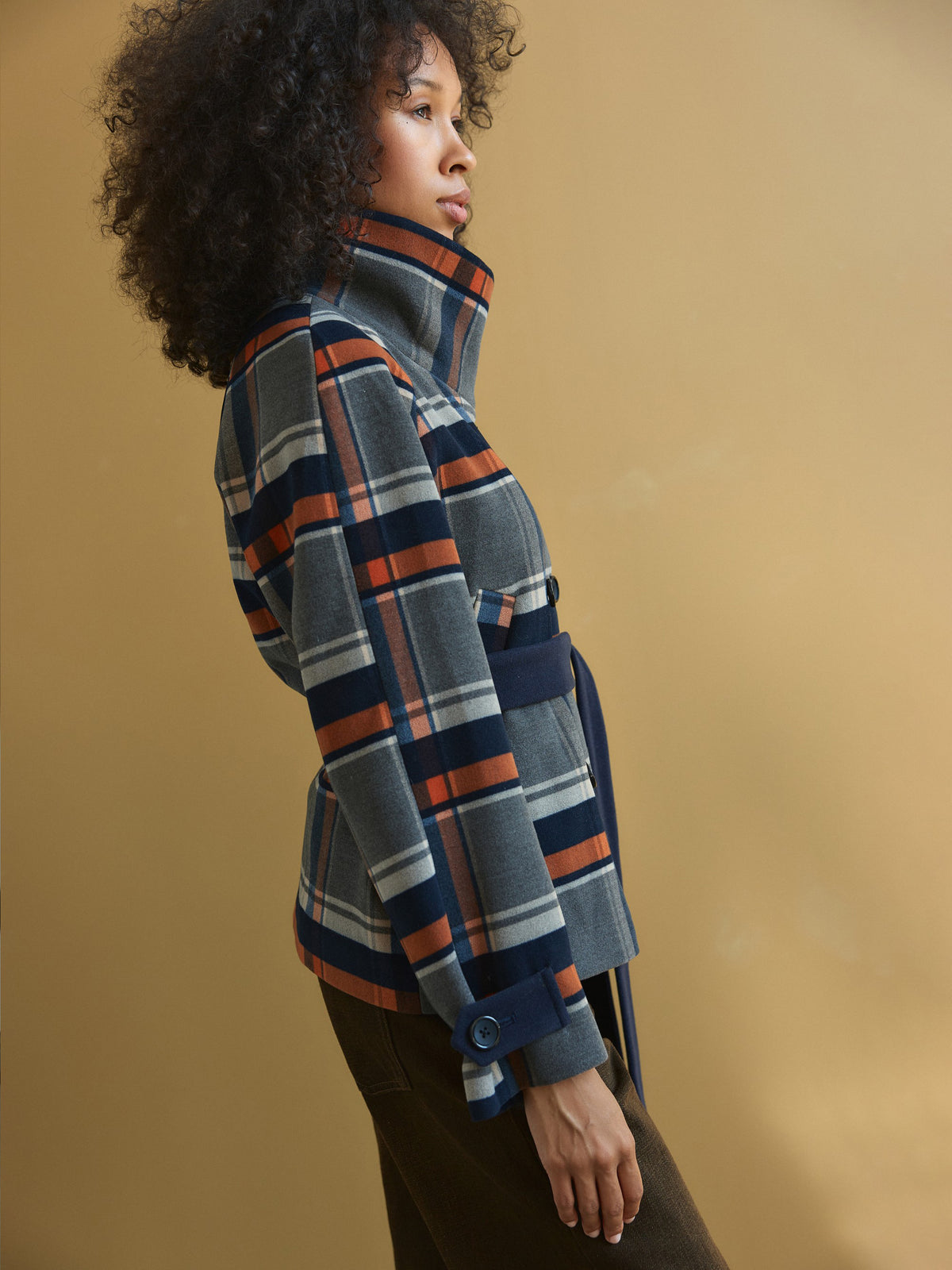 CHÉLIE short checked wool coat with high collar