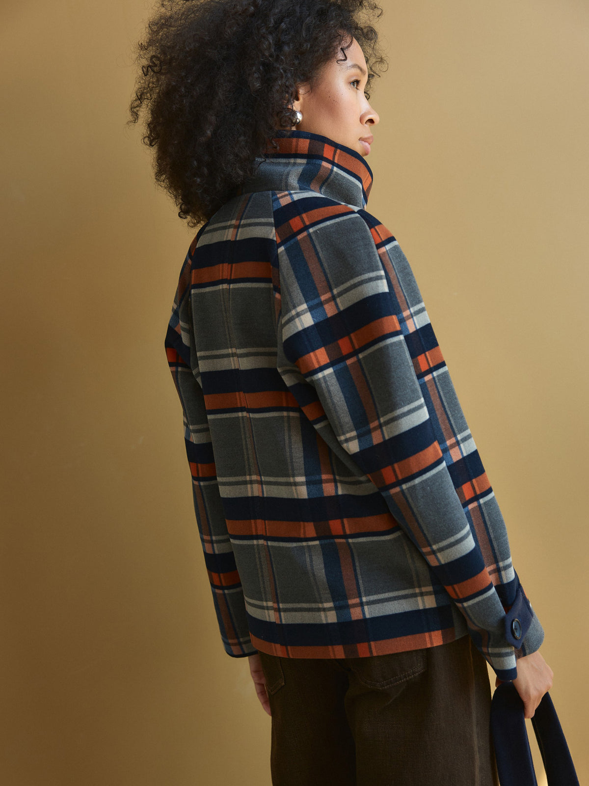 CHÉLIE short checked wool coat with high collar